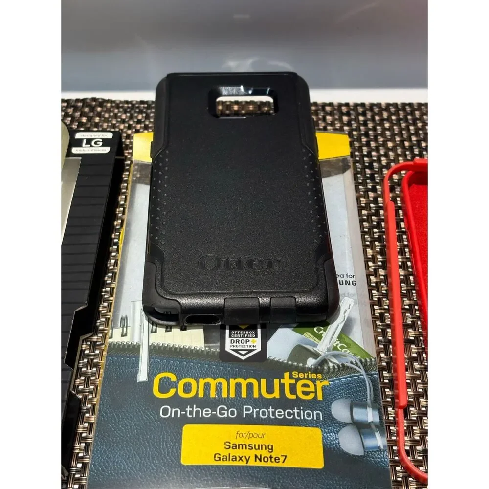 4 phone cases